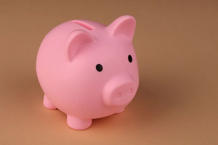 Rente op cash bij je broker: wie betaalt wat?